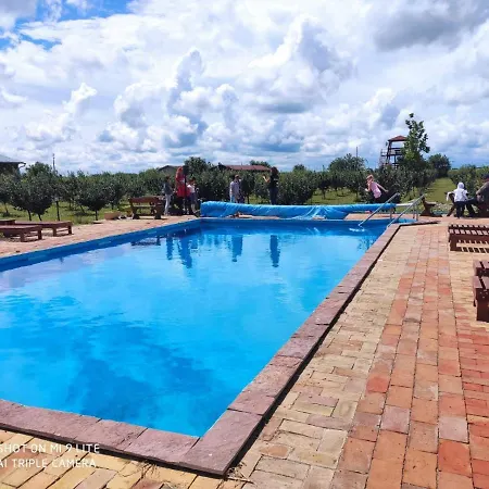 Bed & Breakfast Salas Farma 47-miris Dunja 4*