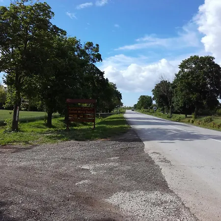 Salas Farma 47-miris Dunja 4* Cenej